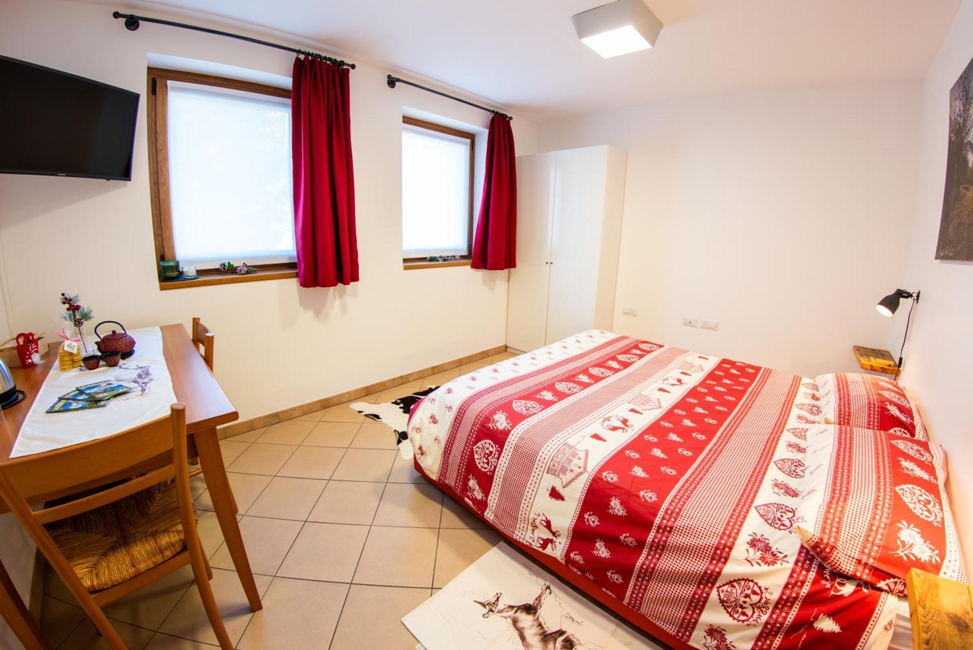 For Rest Bed and Breakfast Madesimo Exteriör bild