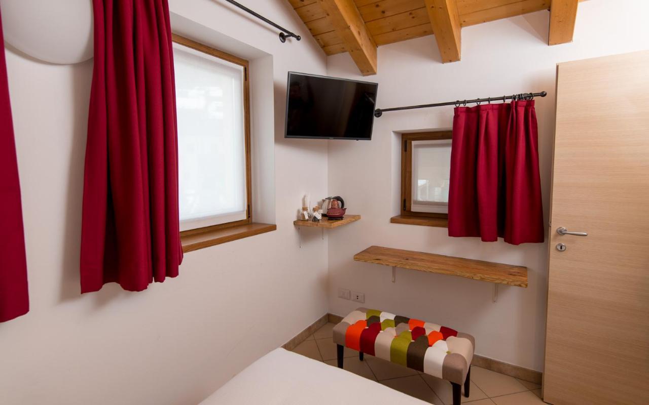 For Rest Bed and Breakfast Madesimo Exteriör bild
